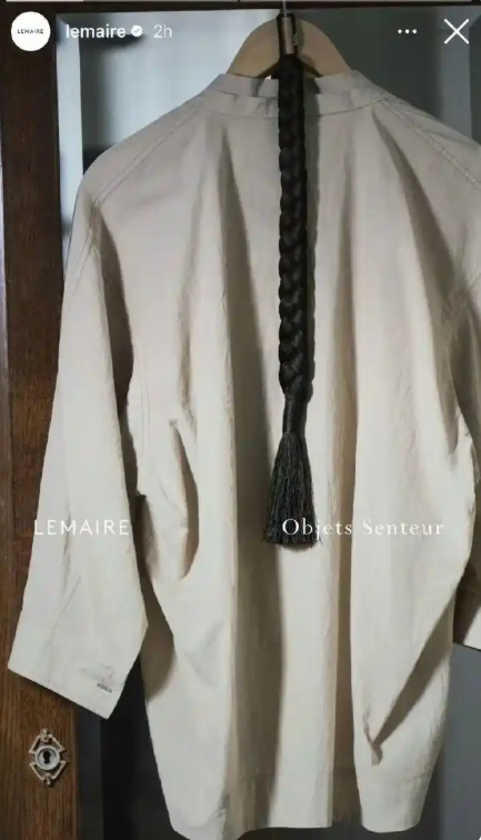 宣传照现长辫长衫搭配剪刀被指有辱华倾向 法国时装品牌道歉：未考虑文化差异与敏感性