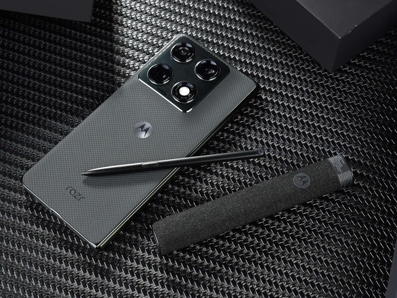 联想 moto pen Ultra AI手写笔