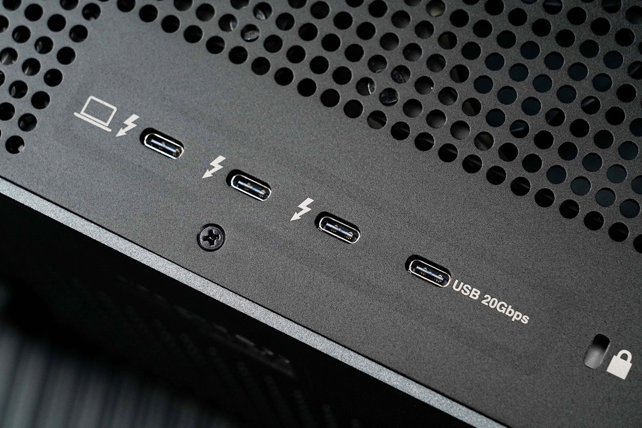 LaCie 8big Pro5 磁盘阵列 Type-C 接口