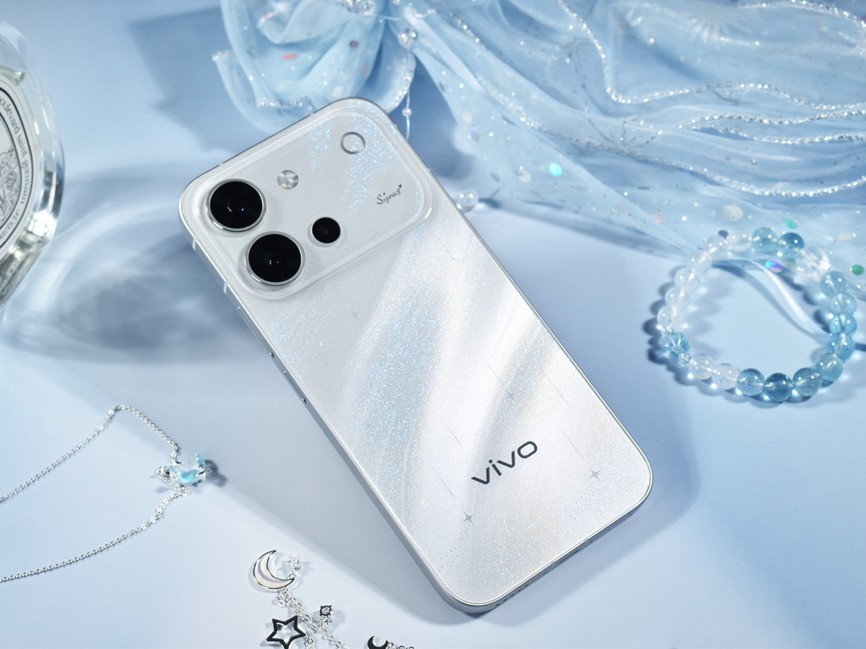 vivo S60 摄像头模组