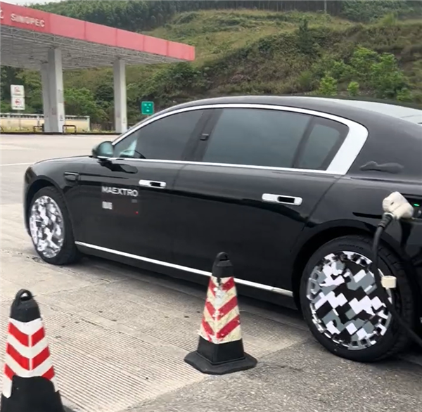 尊界新款路测实车