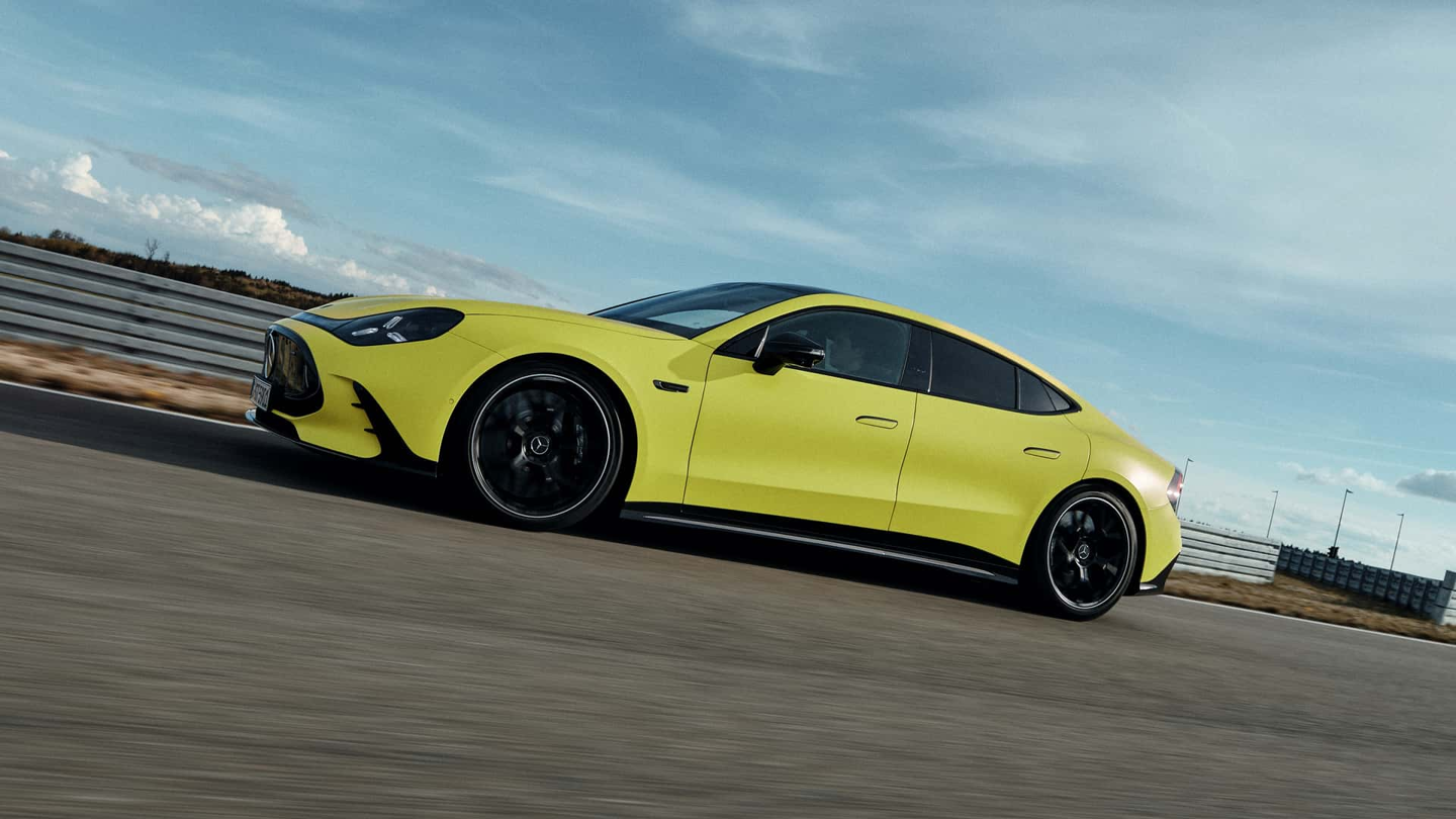 AMG CEO 席贝鼓励消费者试驾全新四门纯电 GT:去接纳它、爱上它
