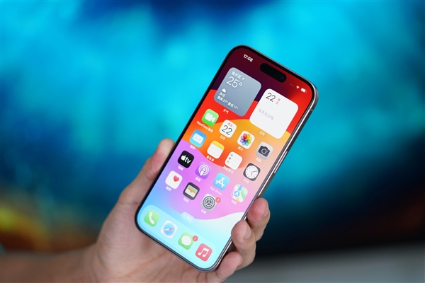 摊牌了！苹果扫光LPDDR5内存锁死iPhone定价：逼死国产安卓旗舰
