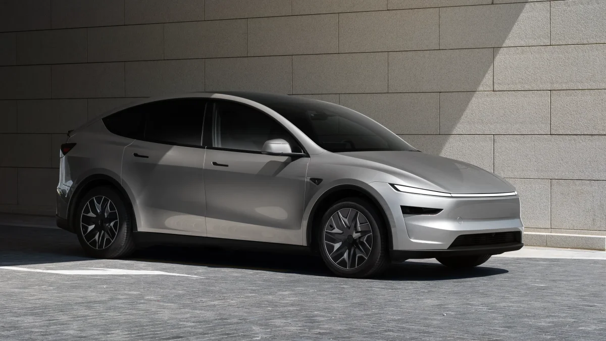 消息称特斯拉 Model Y L 北美上市时间已敲定,8 月或 9 月推出