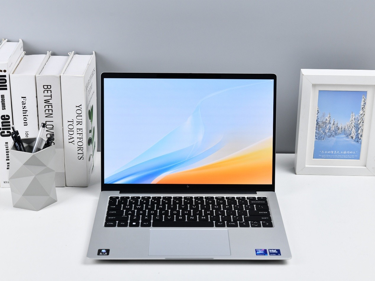惠普星Book Pro Air 14屏幕亮度测试