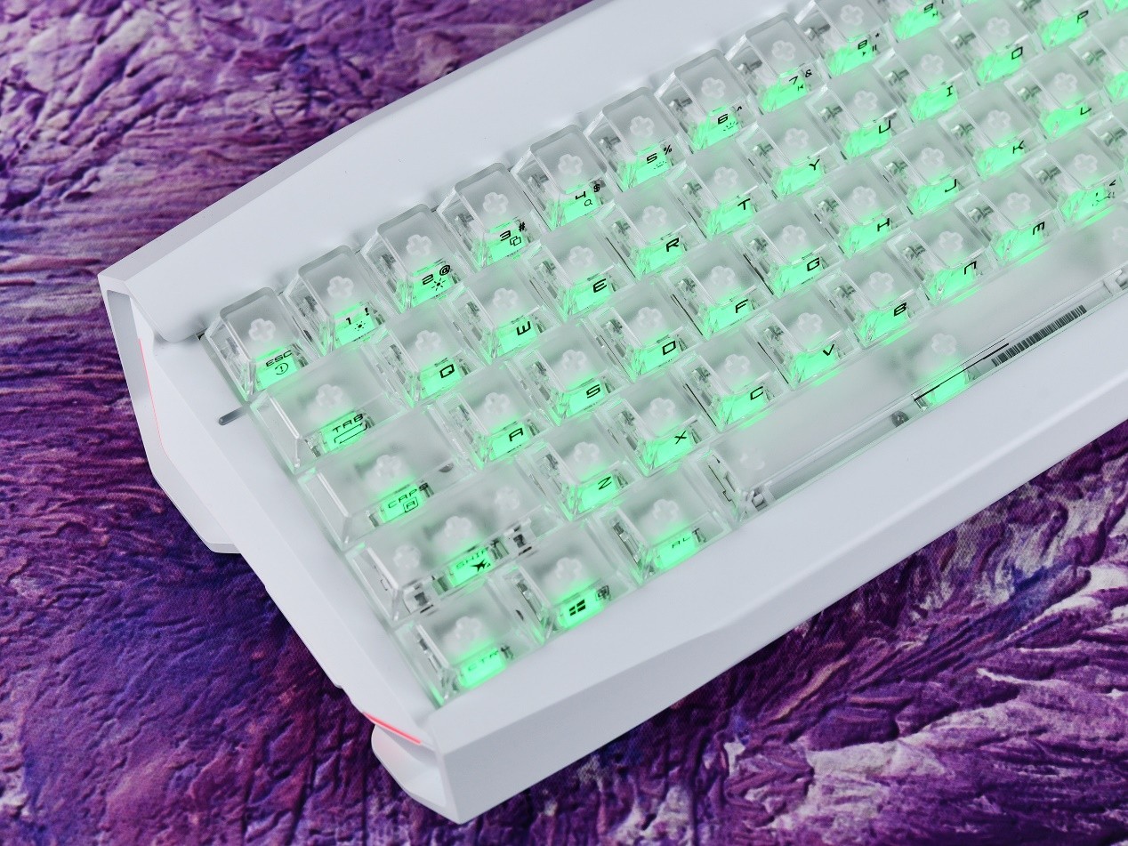 微星X68K磁轴键盘轴体特写