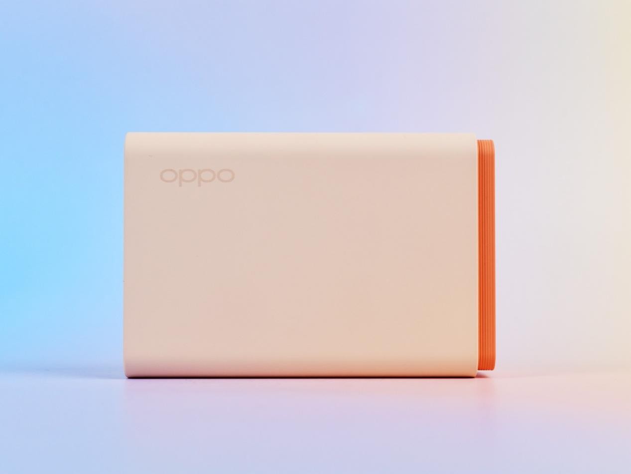 OPPO 120W 超能舱移动电源尺寸与重量