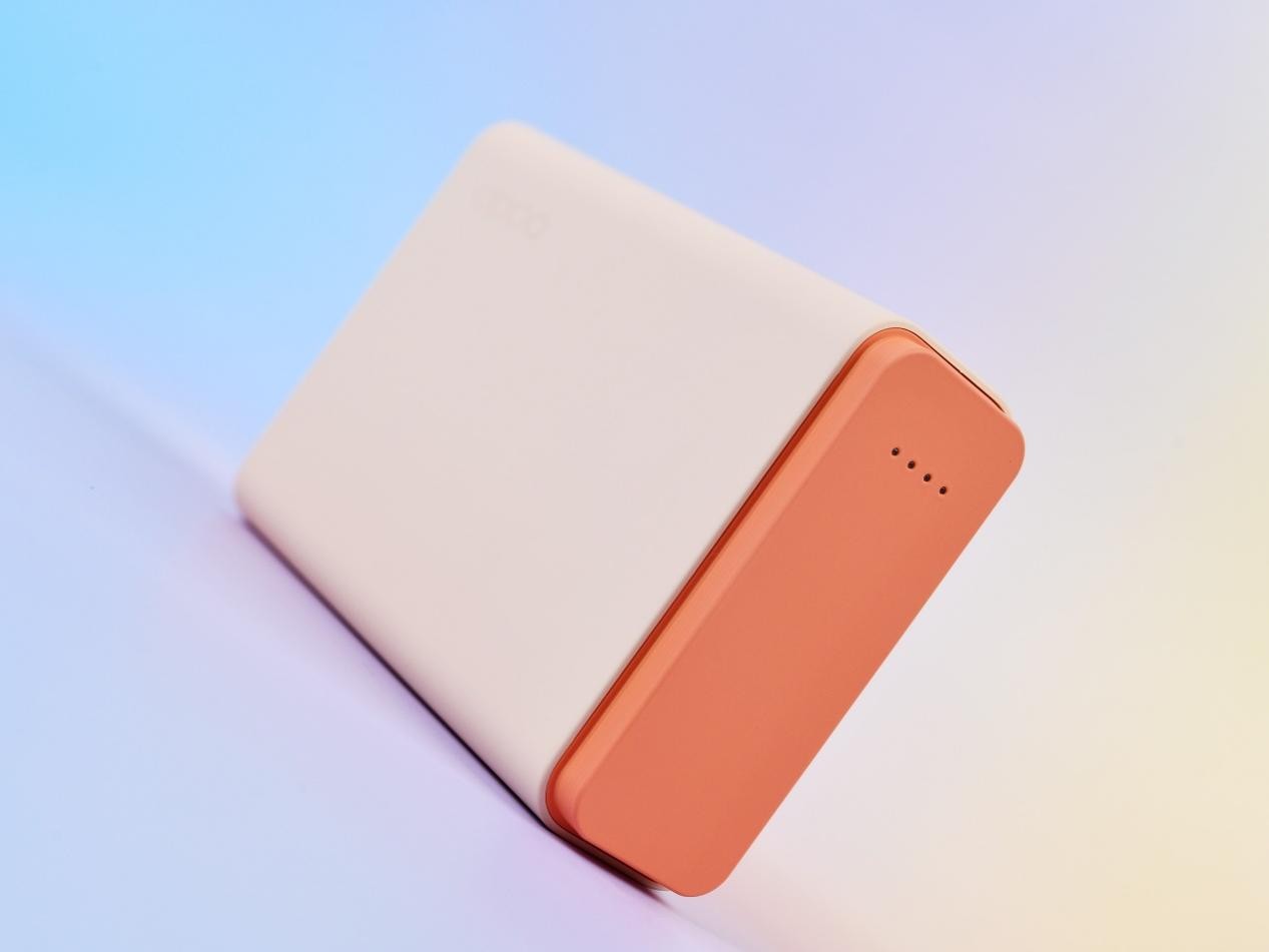 OPPO 120W 超能舱移动电源充电速度测试